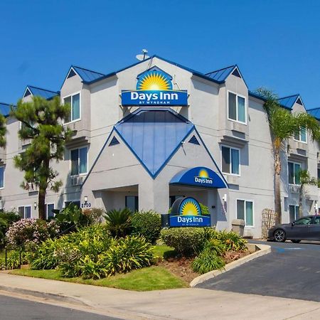 Days Inn By Wyndham Carlsbad Exterior foto
