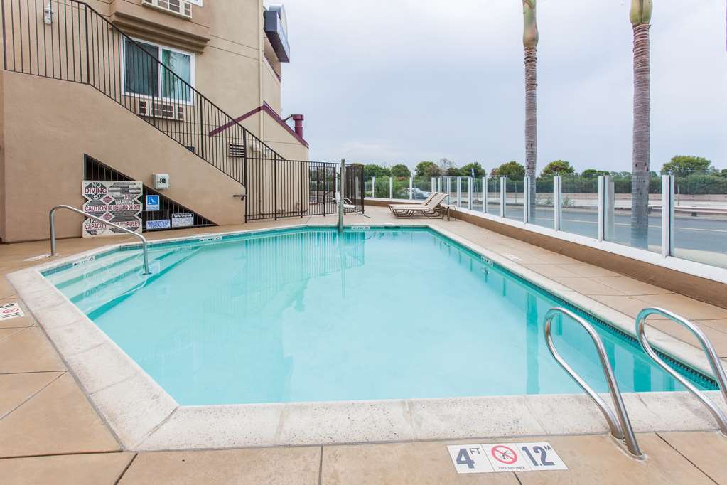 Days Inn By Wyndham Carlsbad Facilidades foto